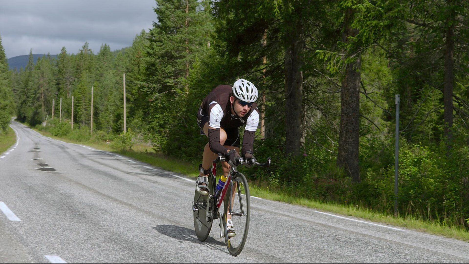 瑞典队战术：如何在大赛中发挥团队合作的优势，瑞典队小组赛战绩